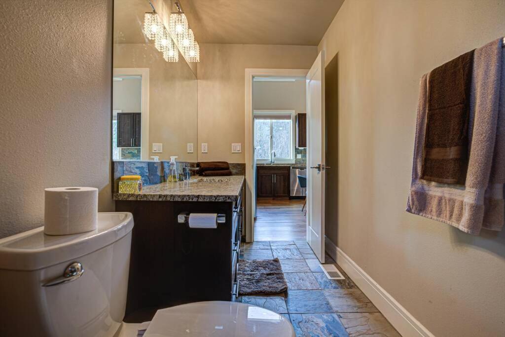 Newly Built Modern Chalet Duplex - 1 Mount Hood Village 외부 사진