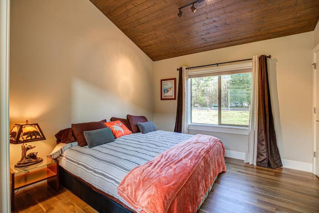 Newly Built Modern Chalet Duplex - 1 Mount Hood Village 외부 사진